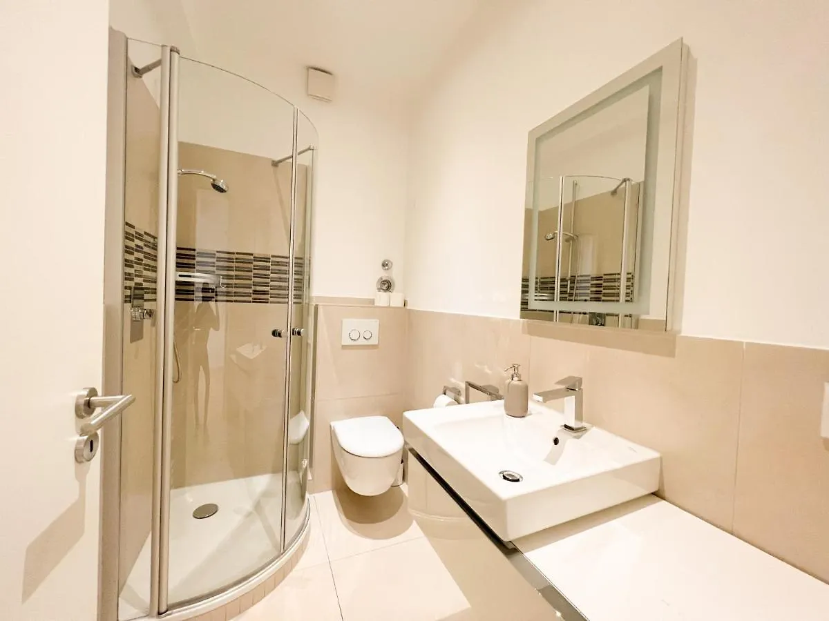 Centerapartments Premium Deluxe Dusseldorf 0*,